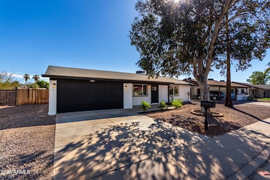 2137 E Inverness Ave, Mesa, AZ 85204 - photo 6