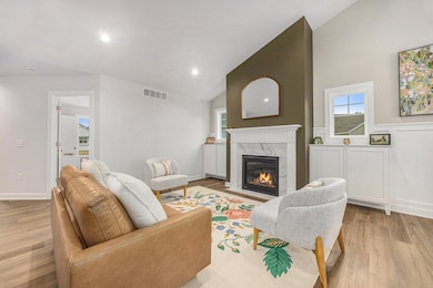 7215 Chandler Dr NE, Plainfield Charter Township, MI 49306 - photo 5