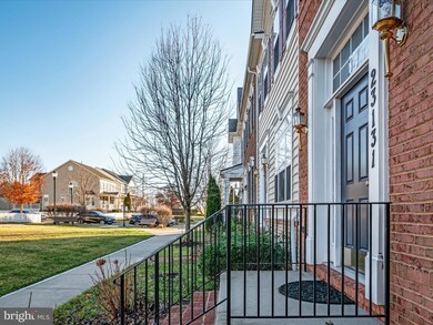 23131 Yellowwood Dr, Clarksburg, MD 20871 - photo 5