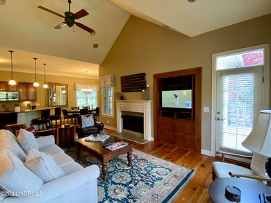 260 Cochrane Castle unit 5, Pinehurst, NC 28374 - photo 4
