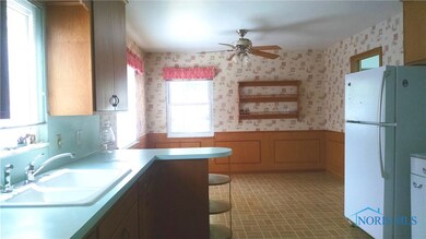 3906 Garrison Rd, Toledo, OH 43613 - photo 7