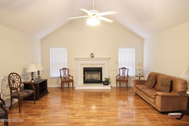 250 Chadwick Cir, Macon, GA 31210 - photo 7