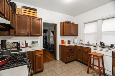 439 Ridge Ave unit 2, Evanston, IL 60202 - photo 5