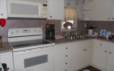 48 Pine Aire Cir, Lake Placid, FL 33852 - photo 4