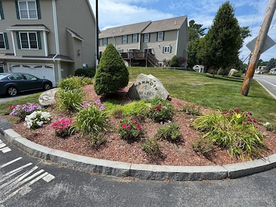 530 Mammoth Rd unit 32, Dracut, MA 01826 - photo 2