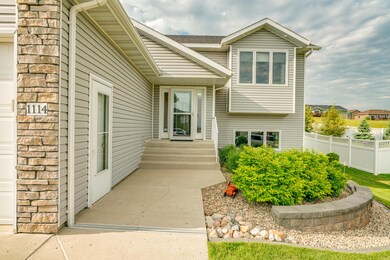 1114GoldenWaveDr_0049