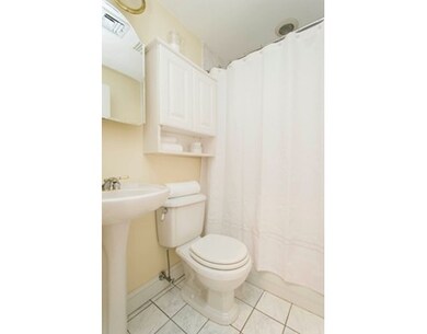 37 Fleet St unit 3, Boston, MA 02109 - photo 7
