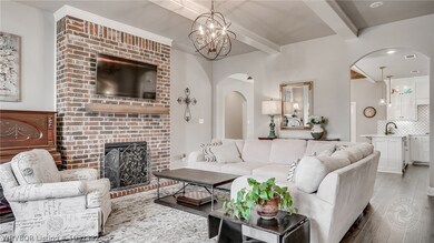 8606 Gatehouse Way, Fort Smith, AR 72916 - photo 2