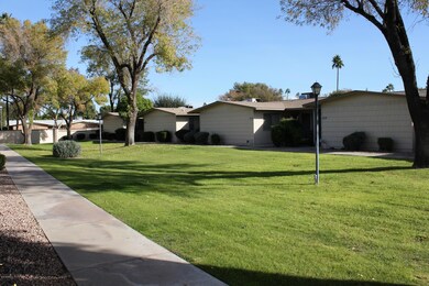 10741 W Santa fe Dr, Sun City, AZ 85351 - photo 3