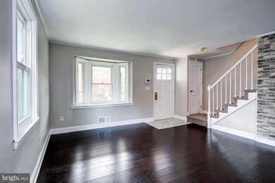 8620 Black Oak Rd, Parkville, MD 21234 - photo 2