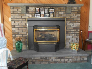 208 Mountain View Dr, Hawley, PA 18428 - photo 7