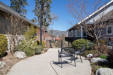 1040 Zane Grey Court New #7