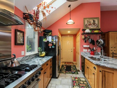 36 Wildflower Ln unit H, Yarmouth Port, MA 02675 - photo 4