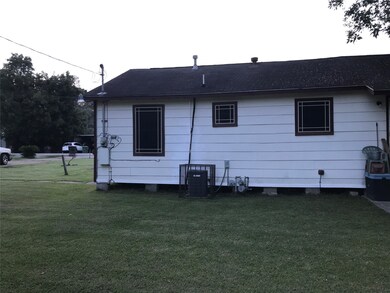 7013 Conley St, Houston, TX 77021 - photo 7