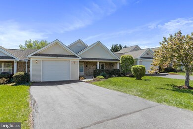 203 Rosewood Ln, Winchester, VA 22602 - photo 4