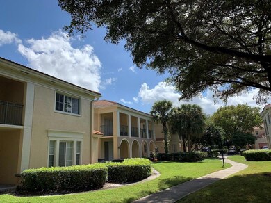 2565 Centergate Dr unit 204, Miramar, FL 33025 - photo 2