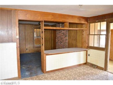 149 West St, Asheboro, NC 27205 - photo 3