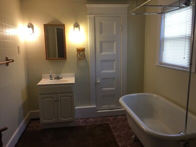 118 Meadow St unit 2, Chicopee, MA 01013 - photo 6