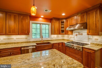 152 Embrey Mill Rd, Stafford, VA 22554 - photo 6