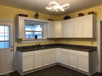 Brand NEW KITCHEN