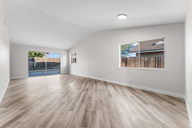 3440 35th St W, Rosamond, CA 93560 - photo 5