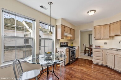 112 Huntington St unit 26-B-W, Lake Bluff, IL 60044 - photo 5