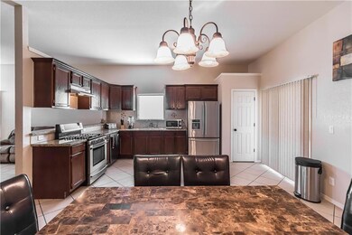 14379 Desert Sage Dr, Horizon City, TX 79928 - photo 7