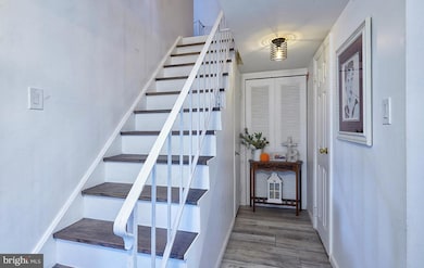 27 Roxborough Place, Willingboro, NJ 08046 - photo 2