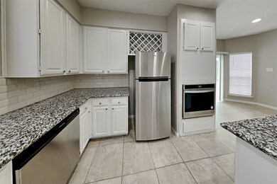 7918 Hidden Oaks Ln, Houston, TX 77095 - photo 5