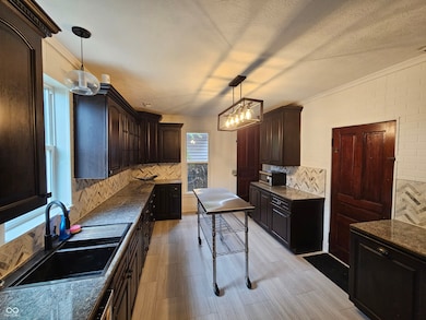 814 E Raymond St, Indianapolis, IN 46203 - photo 7