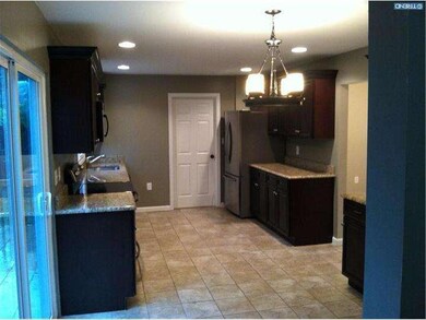 86 Southampton Dr, Willingboro, NJ 08046 - photo 4