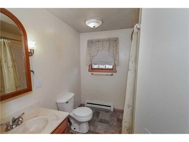 Full Bath.