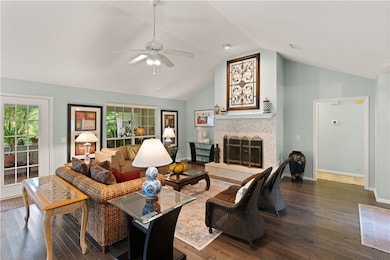 1194 Sea Palms Dr W, St. Simons Island, GA 31522 - photo 4