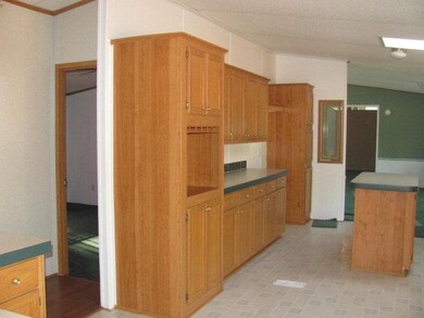 1593 Canal St SE, Darien, GA 31305 - photo 3