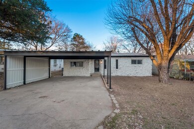 1019 Dubois St, Denison, TX 75020 - photo 3