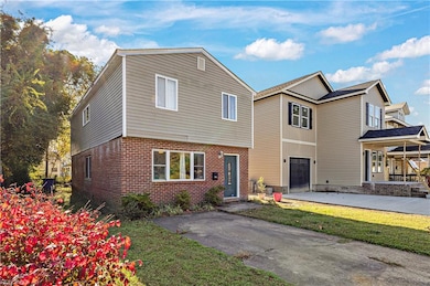 1128 25th St, Newport News, VA 23607 - photo 3