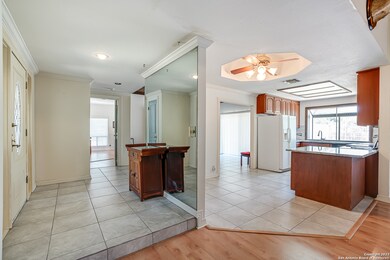 8522 Classic Oaks Ln, San Antonio, TX 78255 - photo 4