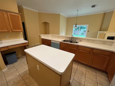 1120 Deer Valley Ln, Arlington, TX 76001 - photo 3