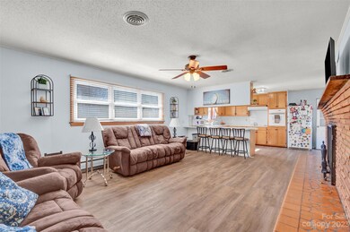 202 Museum Rd, Statesville, NC 28625 - photo 5