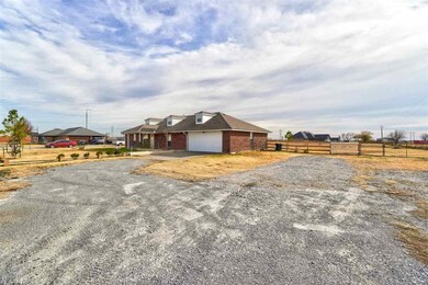 7133 NE Wolf Rd, Elgin, OK 73538 - photo 4