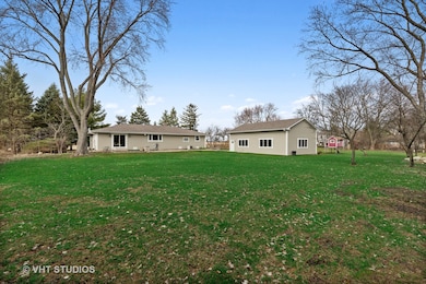 28W451 87th St, Naperville, IL 60564 - photo 2