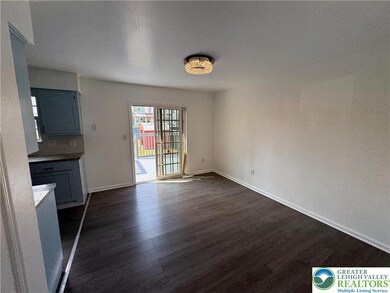 247 E Mosser St, Allentown, PA 18109 - photo 7