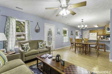 43-web-or-mls-1101-hazel-st