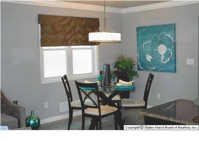 165 Roswell Ave, Staten Island, NY 10314 - photo 4