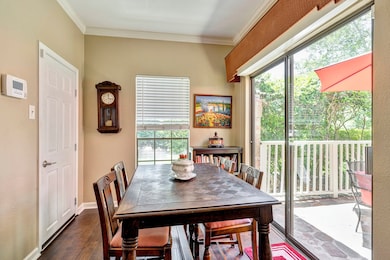 9623 Doliver Dr, Houston, TX 77063 - photo 7