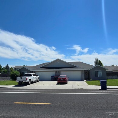 731 Caswell Ave W, Twin Falls, ID 83301 - photo 2