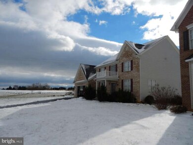 18907 Island Dr, Hagerstown, MD 21742 - photo 2