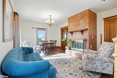 2667 Lexington Ave, Mount Pleasant, IA 52641 - photo 2