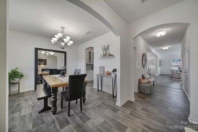 Archways = character;)