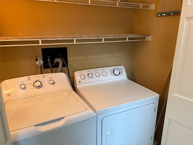 1010 Strong Rd, Victor, NY 14564 - photo 7